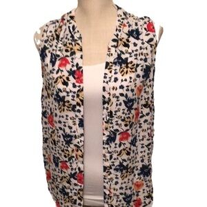Chelsea and Theodore sleeveless blouse, small